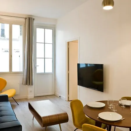 Pick A Flat's Near Montmartre - Rue De Navarin Paris
